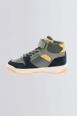 Kickado Kaki